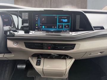 Volkswagen T7 Multivan - 11