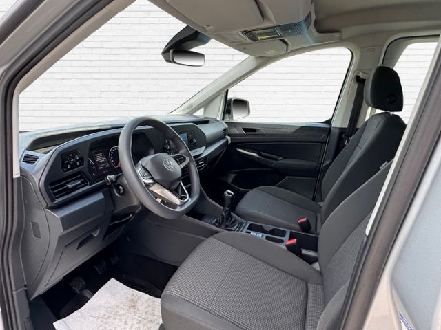 Fahrzeugabbildung Volkswagen Caddy 5-Sitzer 1.5 TSI 6-Gang LANE AC SHZG