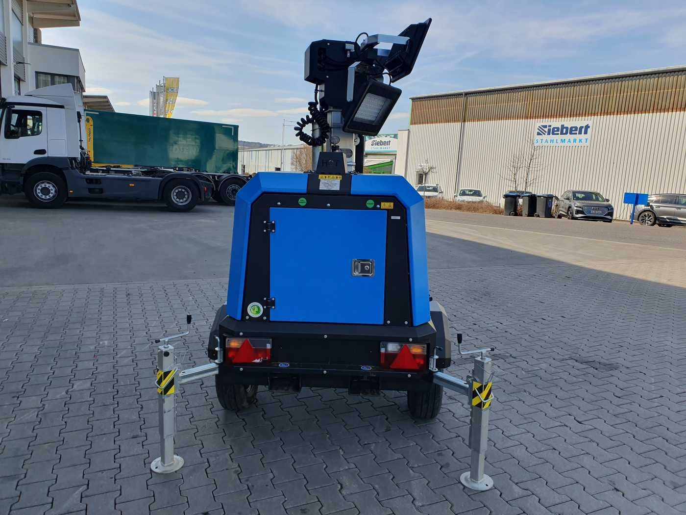 Fahrzeugabbildung Andere Generac V20 / Lichtmast / 757 h