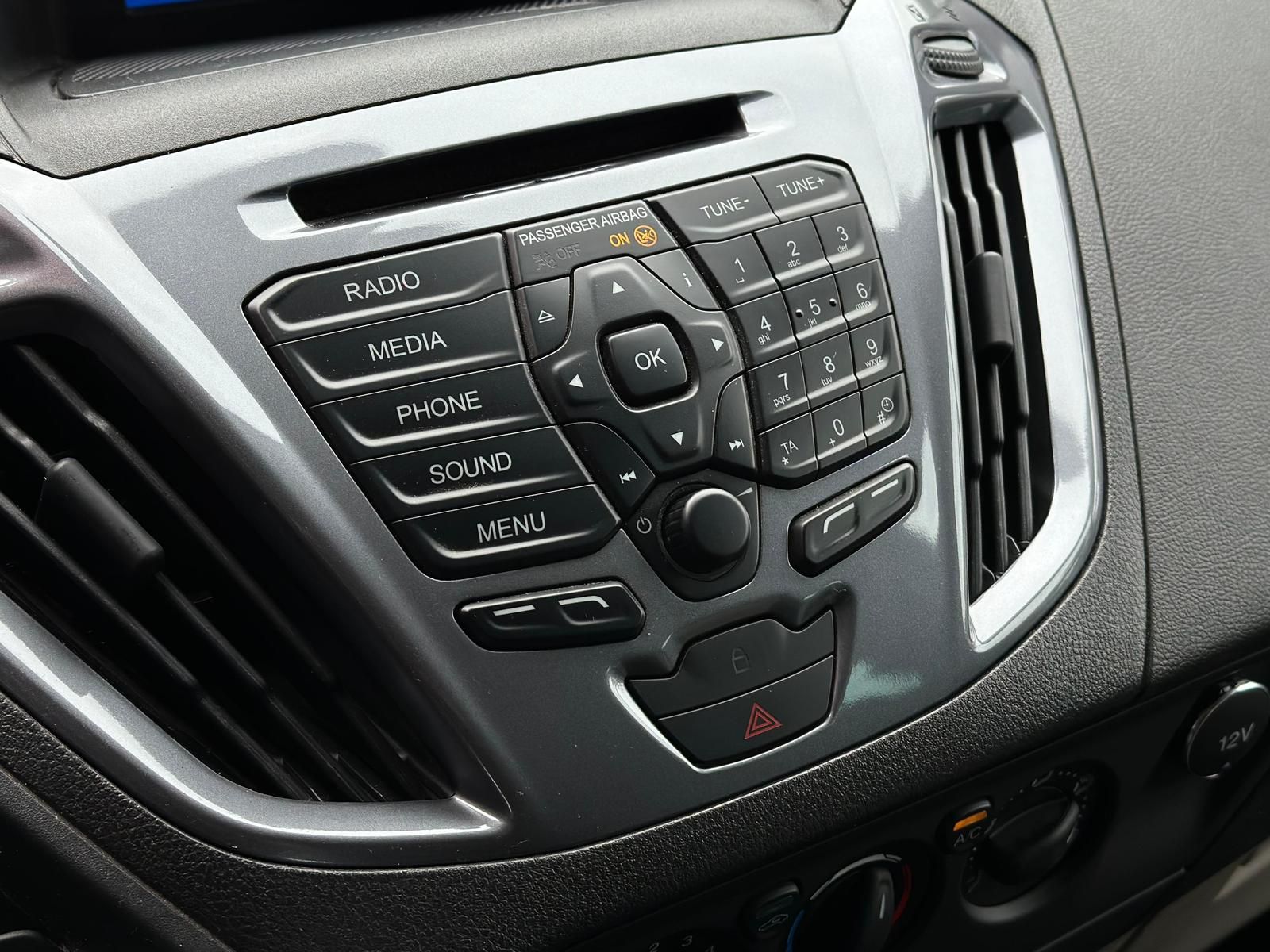 FORD Tourneo Custom 2.0TDCi TITANIUM* SHZ#FH#TEMP#AHK - Image 13