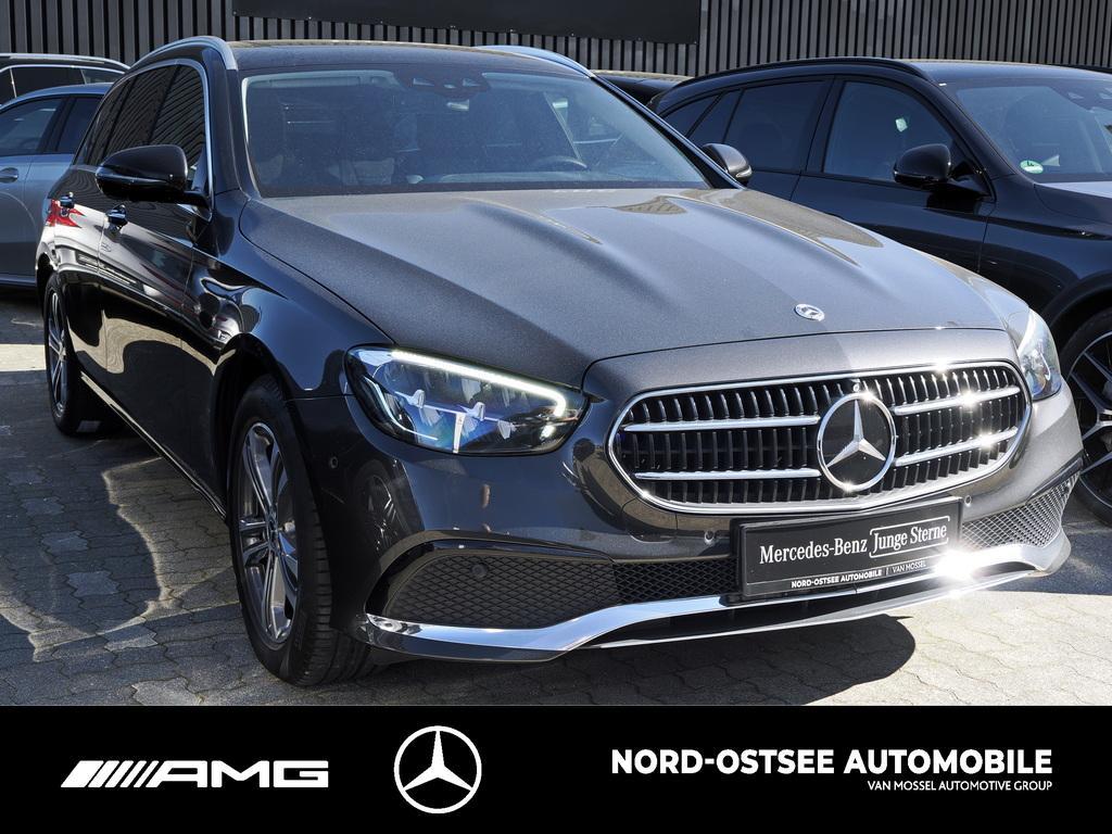 Mercedes-Benz E 220 T d 4M AVANTGARDE DISTRO 360 AHK LED SHD