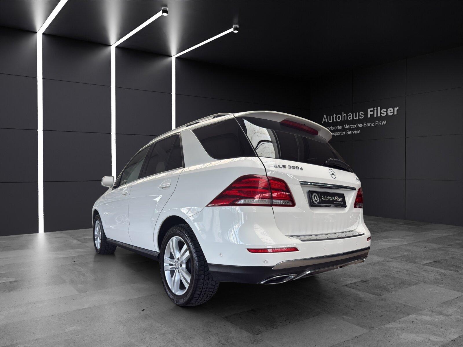 Mercedes-Benz GLE 350d*4MATIC*COMAND*AHK* Standheizung*LED*RFK