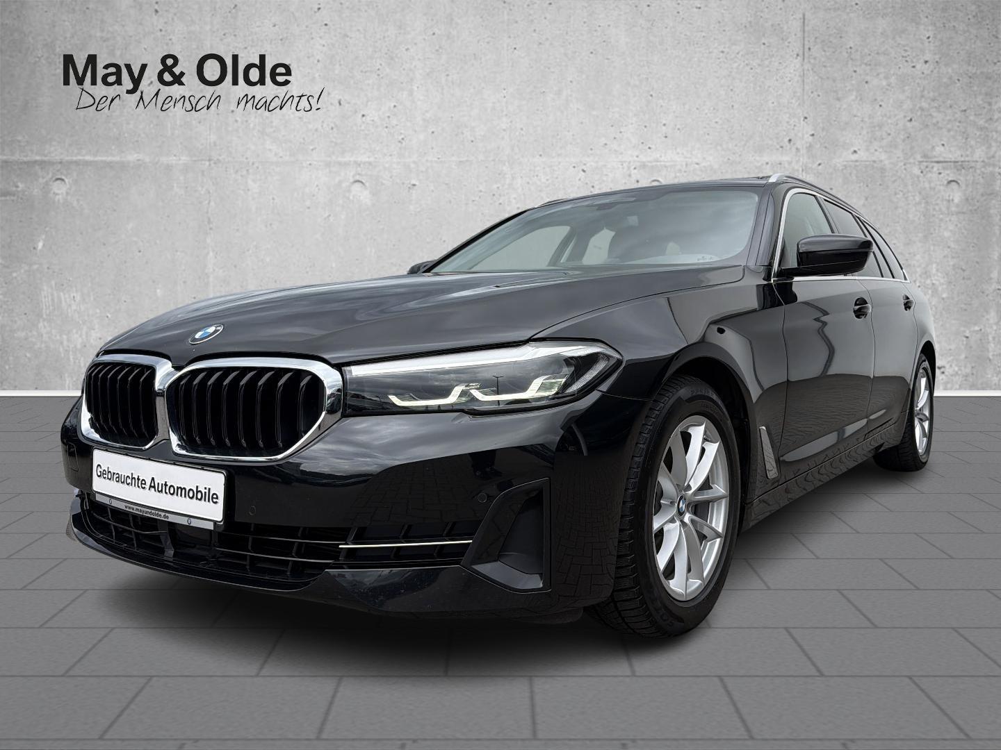 BMW 520 D A HUD Luftfederung AHK-klappbar AHK Navi D