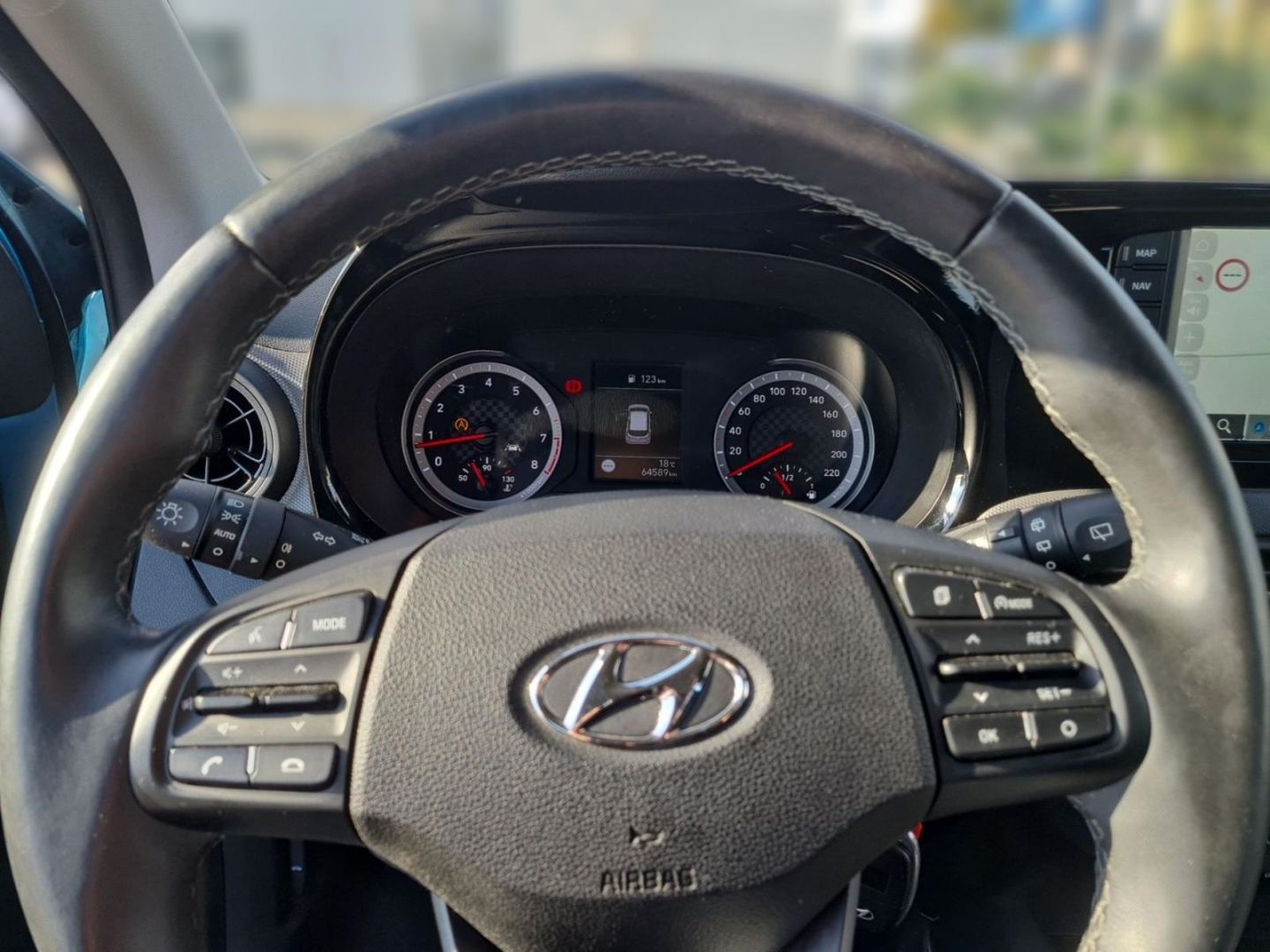Fahrzeugabbildung Hyundai i10 1.2 Benzin M T Trend Navipaket