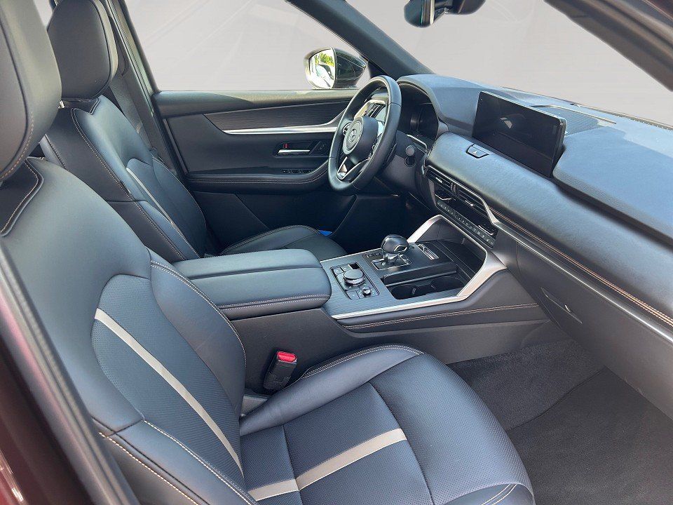 Fahrzeugabbildung Mazda CX-80 Plug-in Homura Plus CAHO