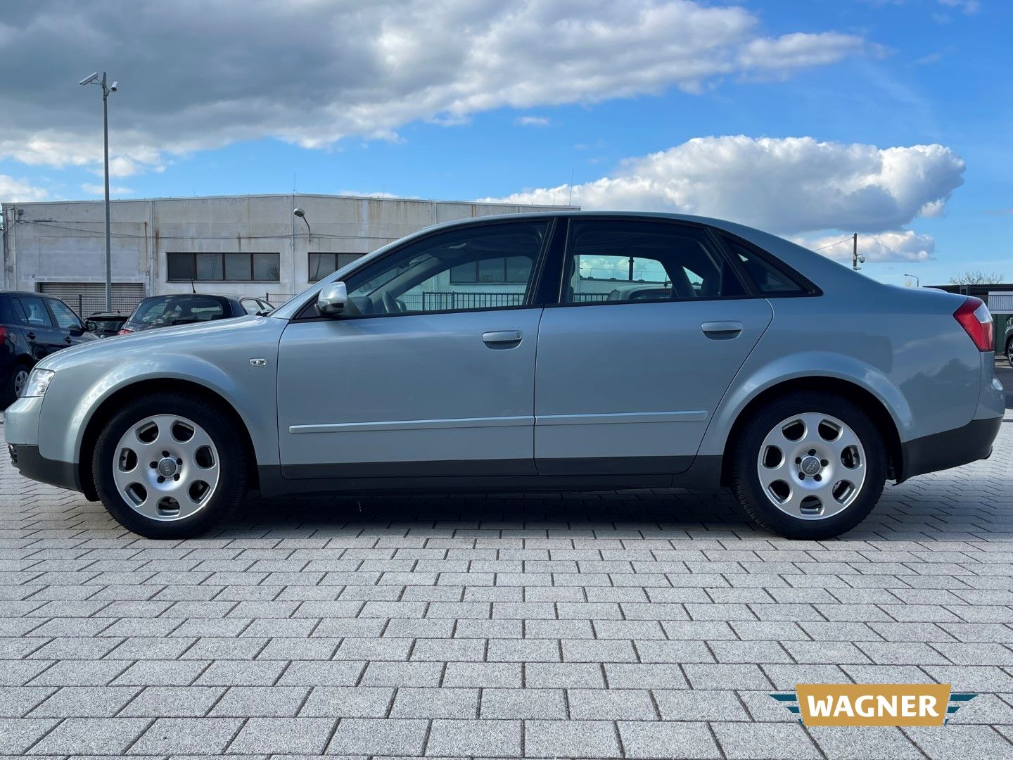 Fahrzeugabbildung Audi A4 1.8T 1-Hand Scheckheft lückenlos