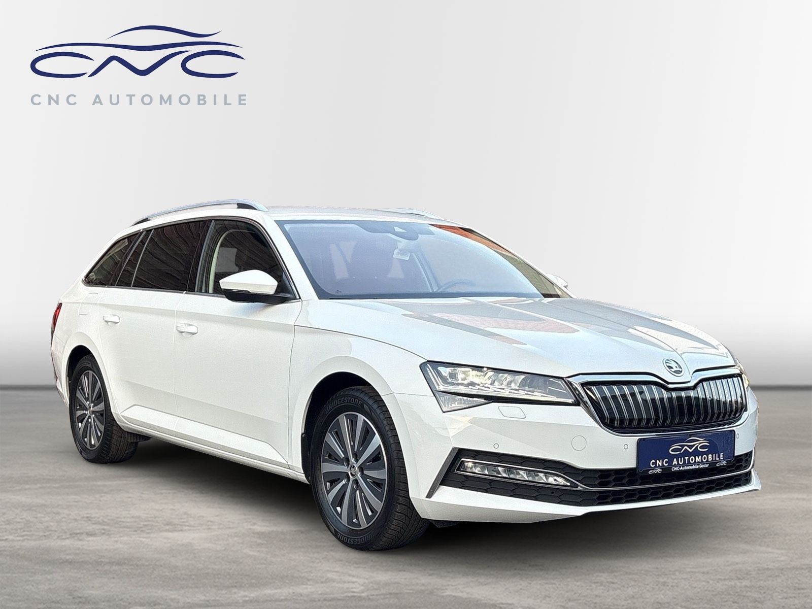 Skoda Superb DSG Combi Style iV AHK/Kamera/Matrix/ACC imagem 3