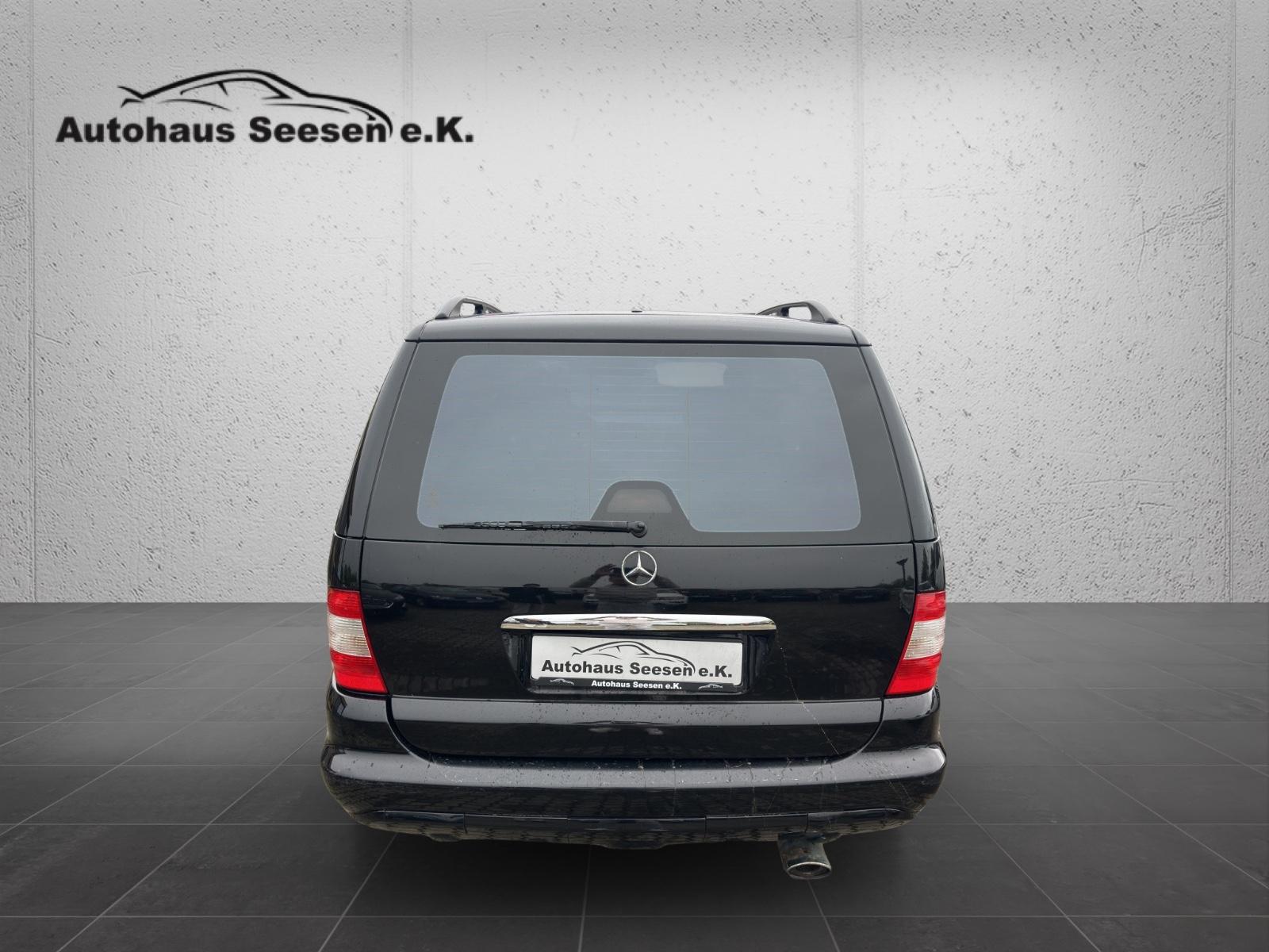 Mercedes-Benz ML270 2004 — photo 14