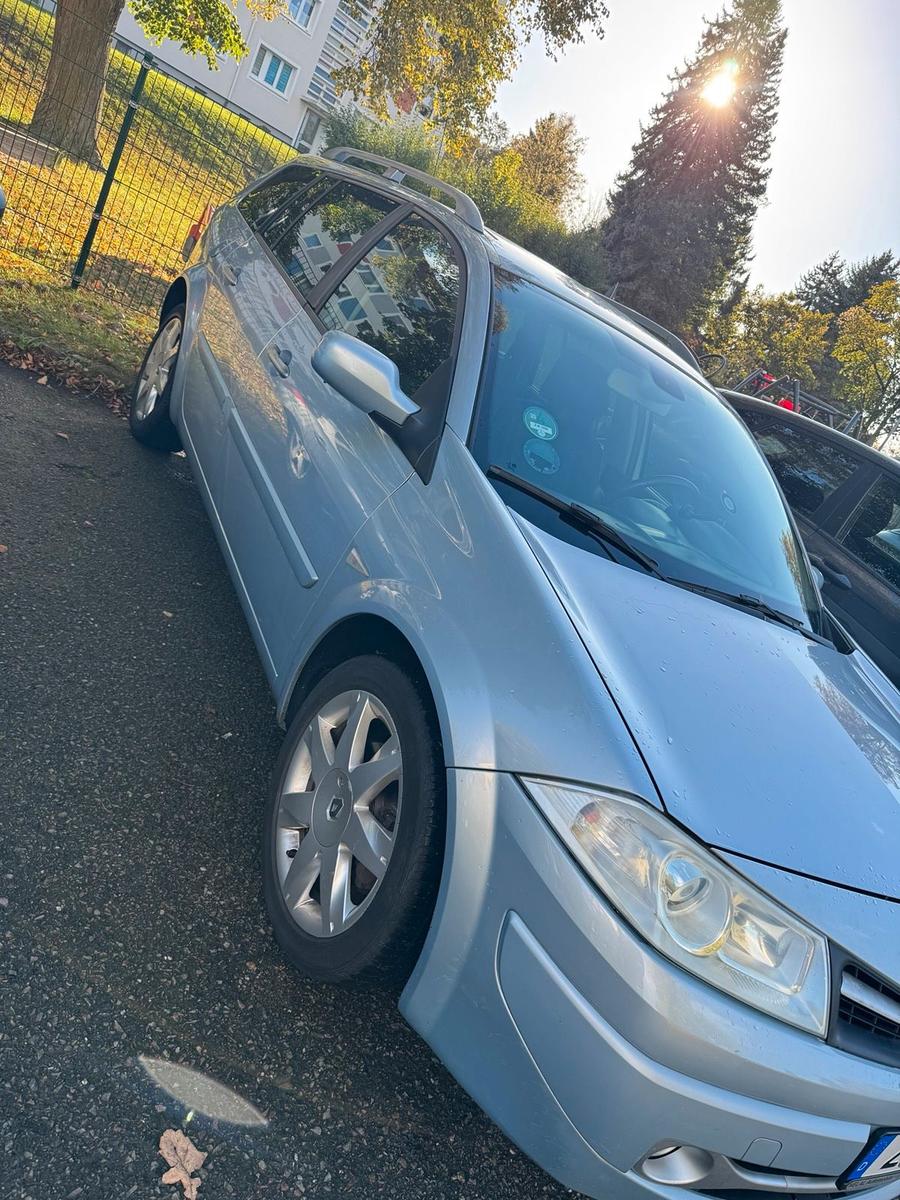 Renault Megane 2007 — вигляд ззаду