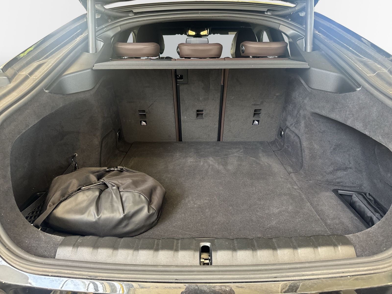 BMW i4 - Bild 16