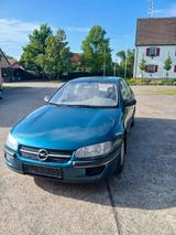 Opel Omega 2.0 16V Bastler/Export - blaue Opel Omega