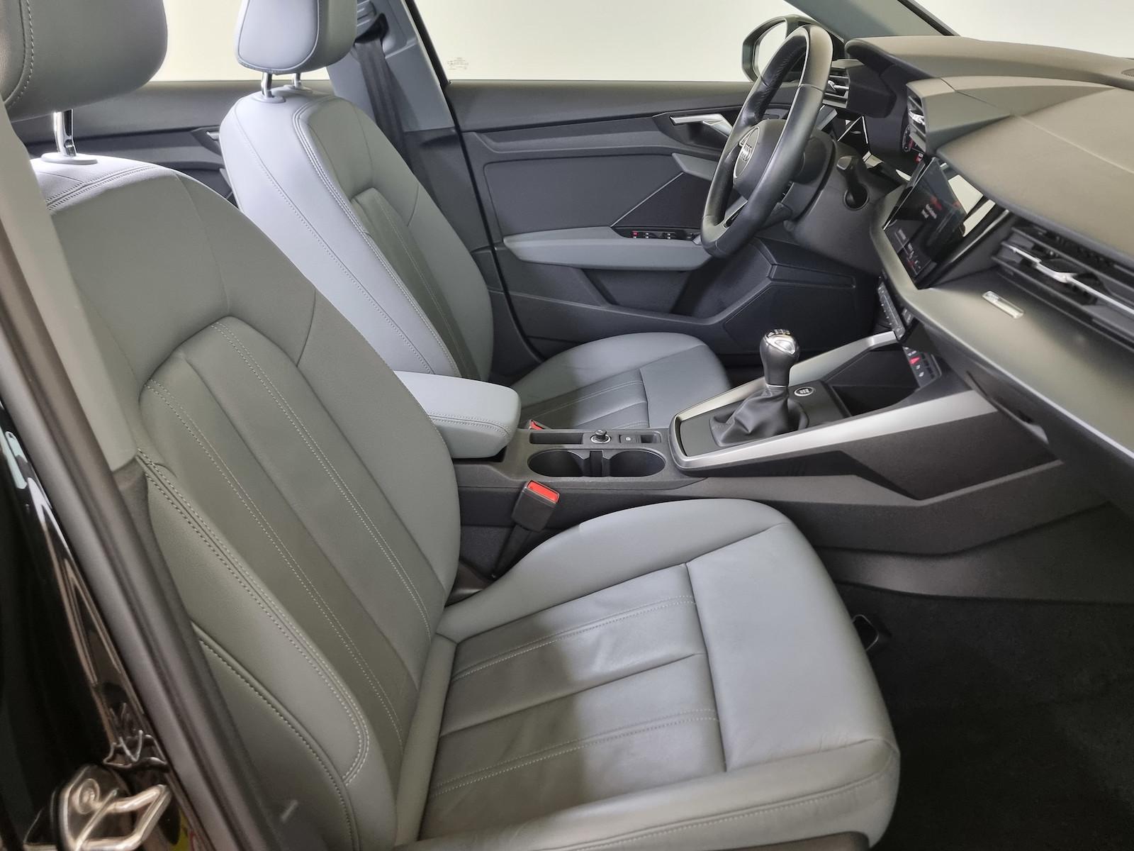 Audi A3 30TFSI limo Navi Leder Digital VIC Kamera LED, миниатюра 11