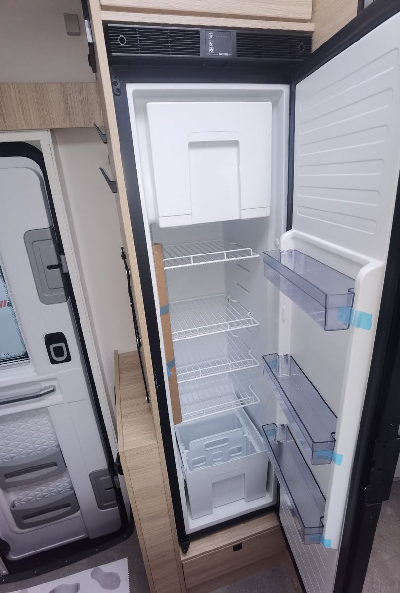 Fahrzeugabbildung Challenger 260 Ultimate Edition