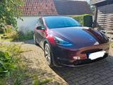 Tesla Model Y Long Range Dual Motor AWD Long Range - rote Tesla Model Y