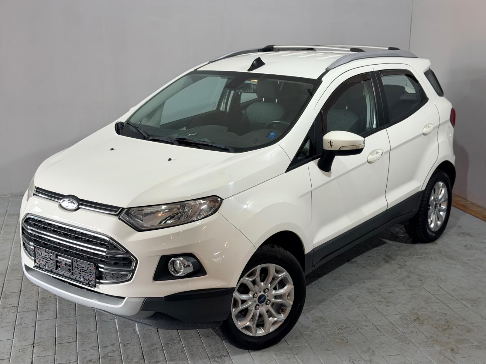 Ford EcoSport 2015 — interior