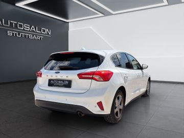 Ford Focus - 8