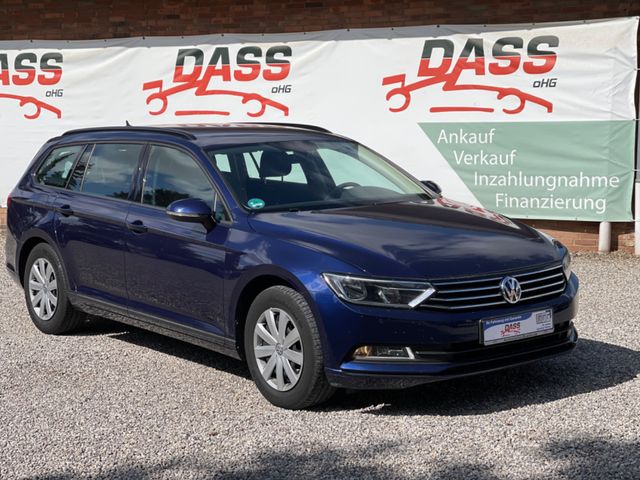 Volkswagen Passat Variant Trendline 2.HAND+NAVI+PDC+SITZ-HZ