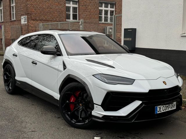 Lamborghini URUS PERFORMANTE CARBON B&O COC BLANCO ON STOCK