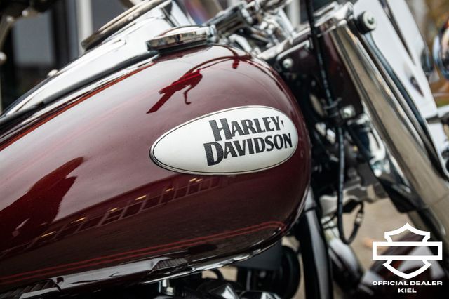 Fahrzeugabbildung Harley-Davidson HERITAGE CLASSIC FLHCS MY22 - Sofort verfügbar!