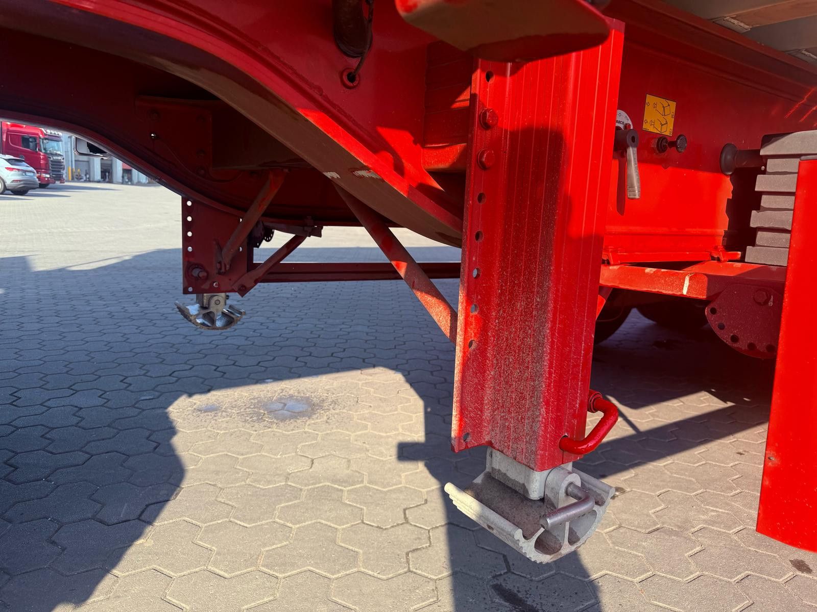 Fahrzeugabbildung Benalu Bulkliner S 95 Kipper 50 m3