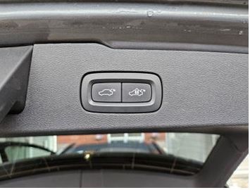 Volvo V60 Kombi R Design Expression Recharge PHEV