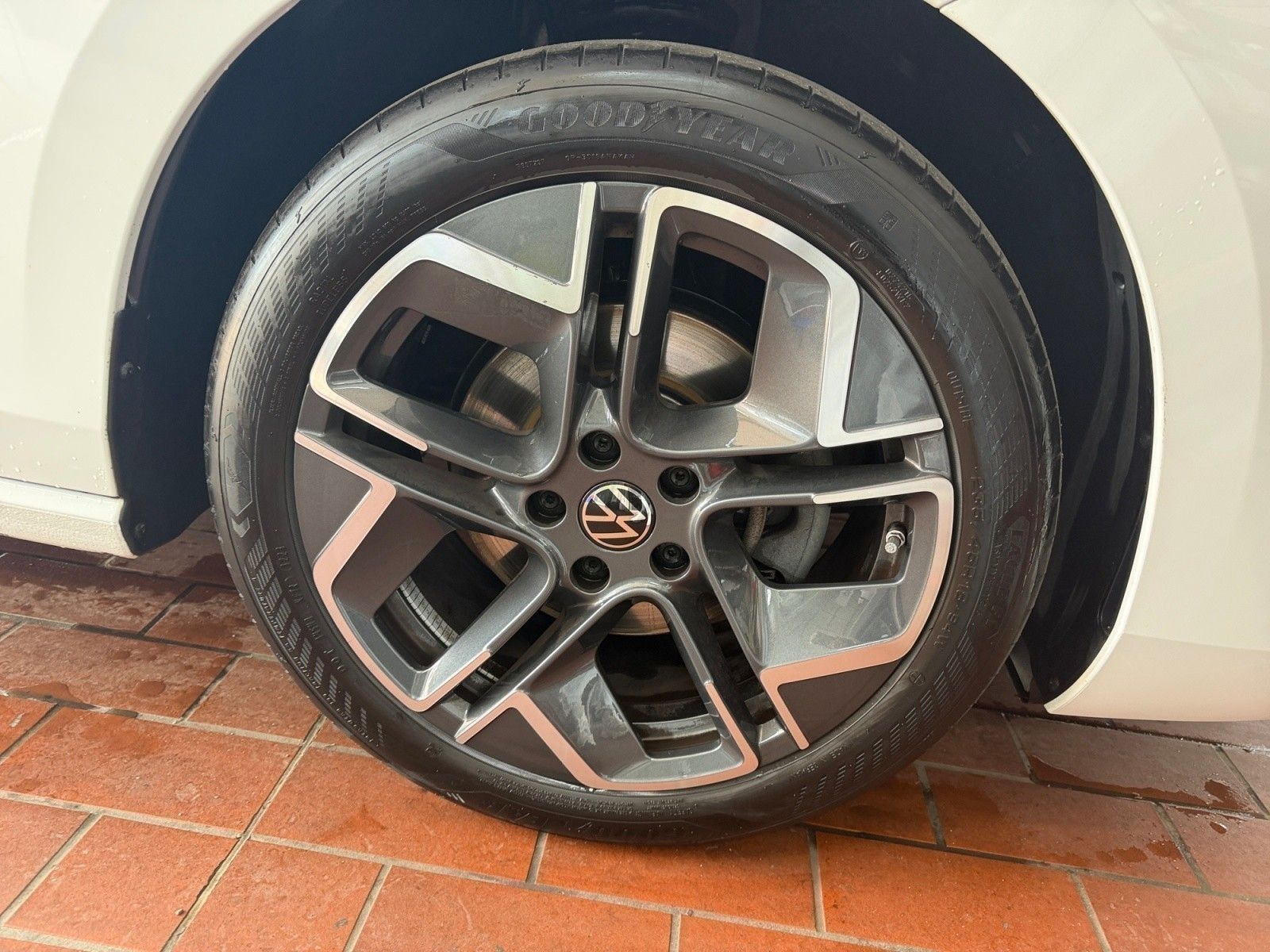 Volkswagen Passat - Bild 12