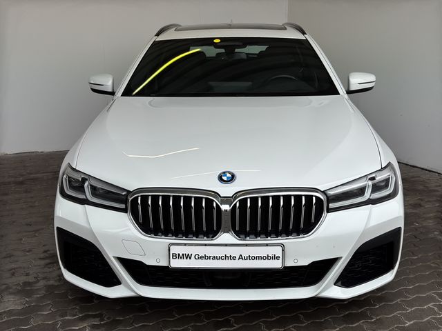 BMW 530e xDrive Tour. M Sport LiveCock.HUD.GSD.AHK.