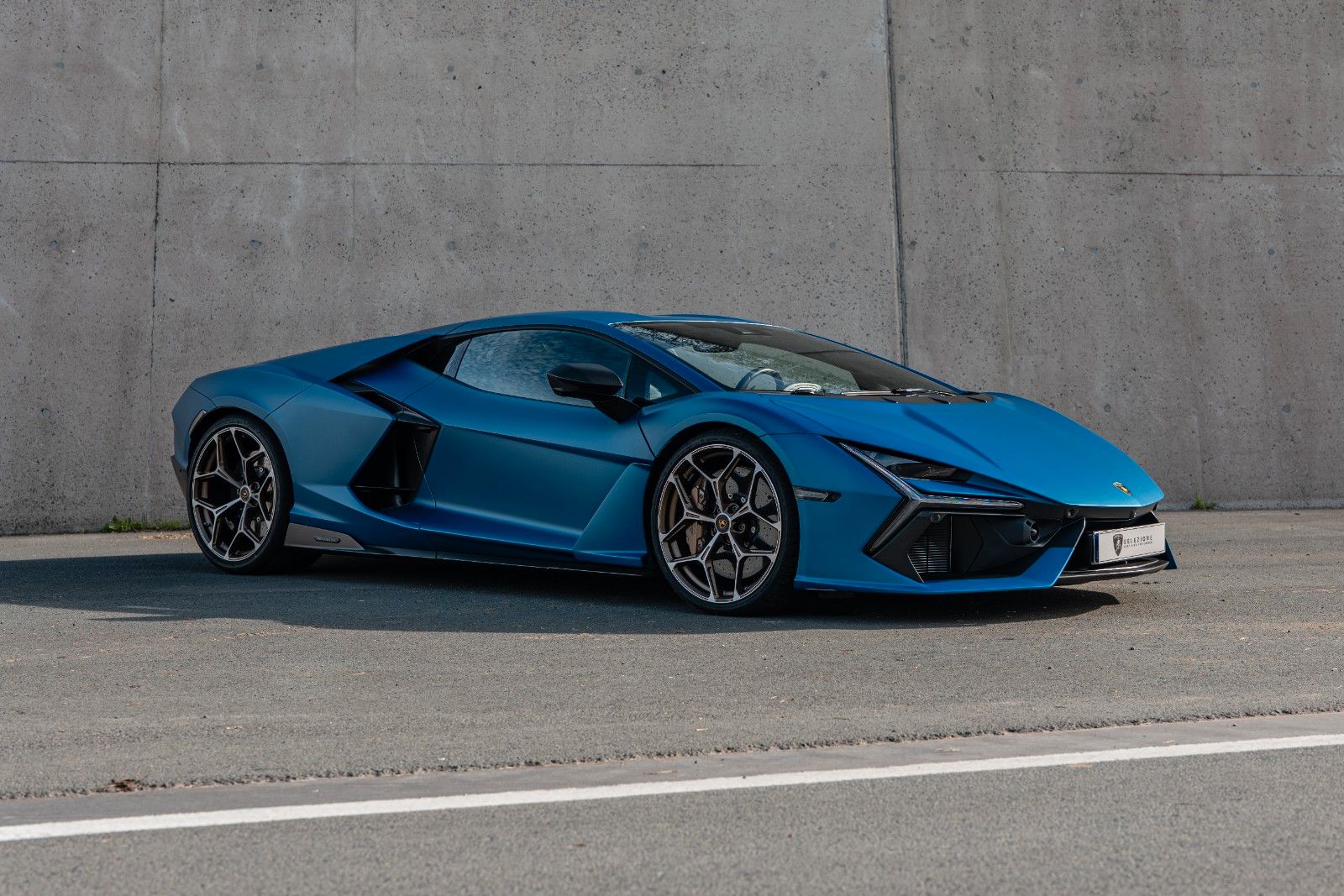 Lamborghini Revuelto 6.5 V12 HPEV imagem 3
