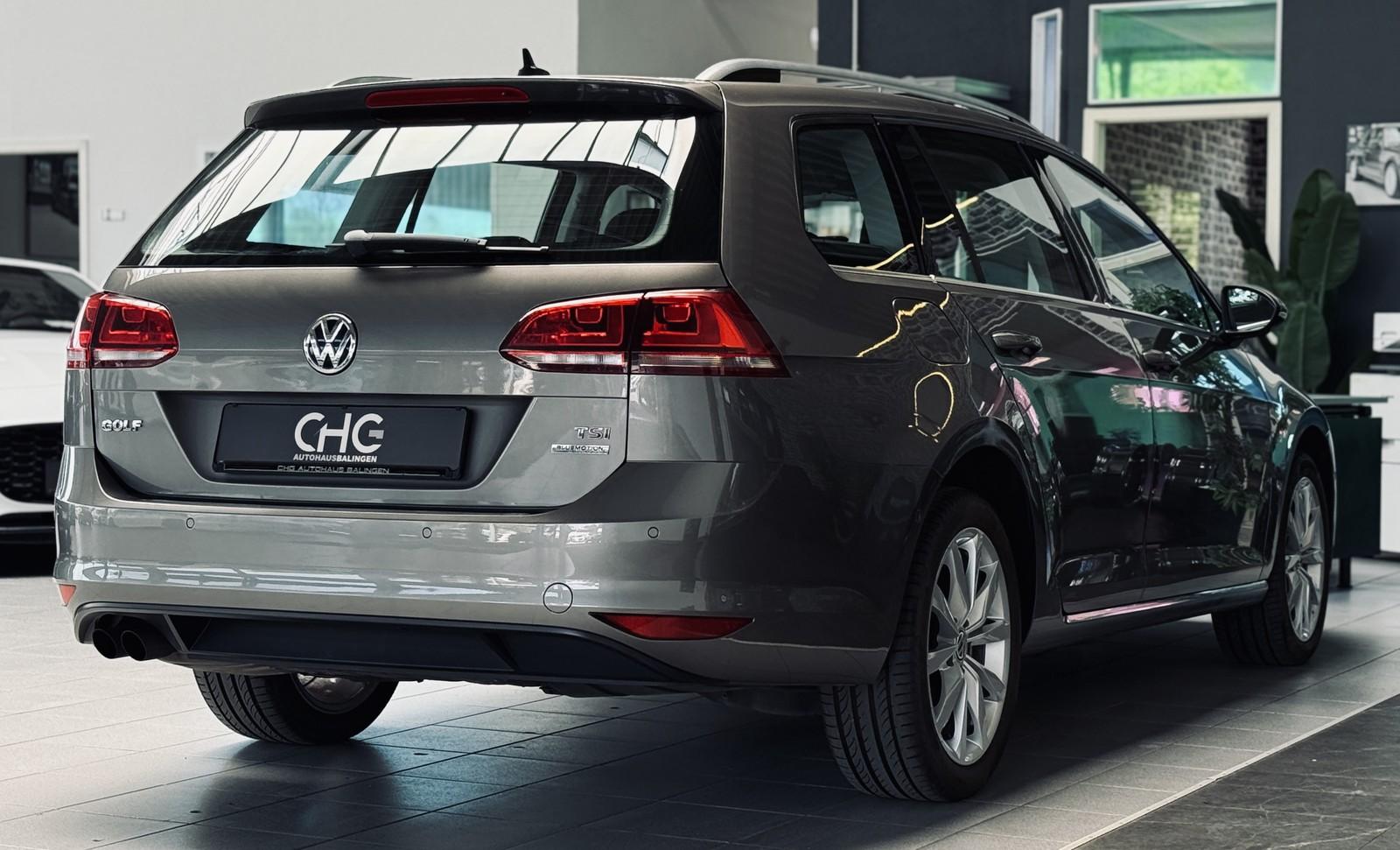Volkswagen Golf Variant Highline Automatik |AHK|NAVI|KAMER|