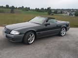 Mercedes-Benz SL 300 - Mercedes-Benz SL 300 in Stuttgart