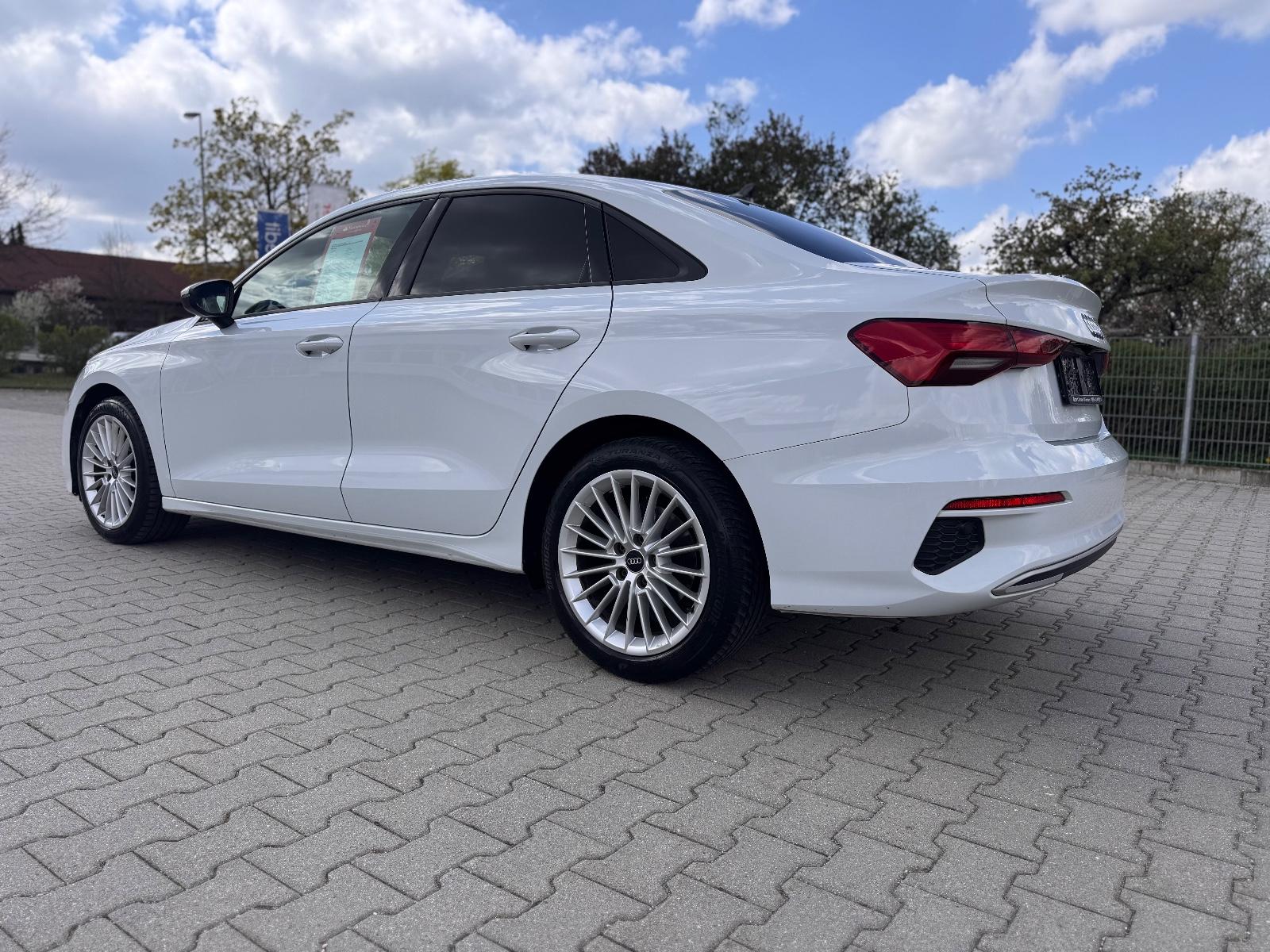 Audi A3 Limousine 30 TDI advanced Virtual Kamera