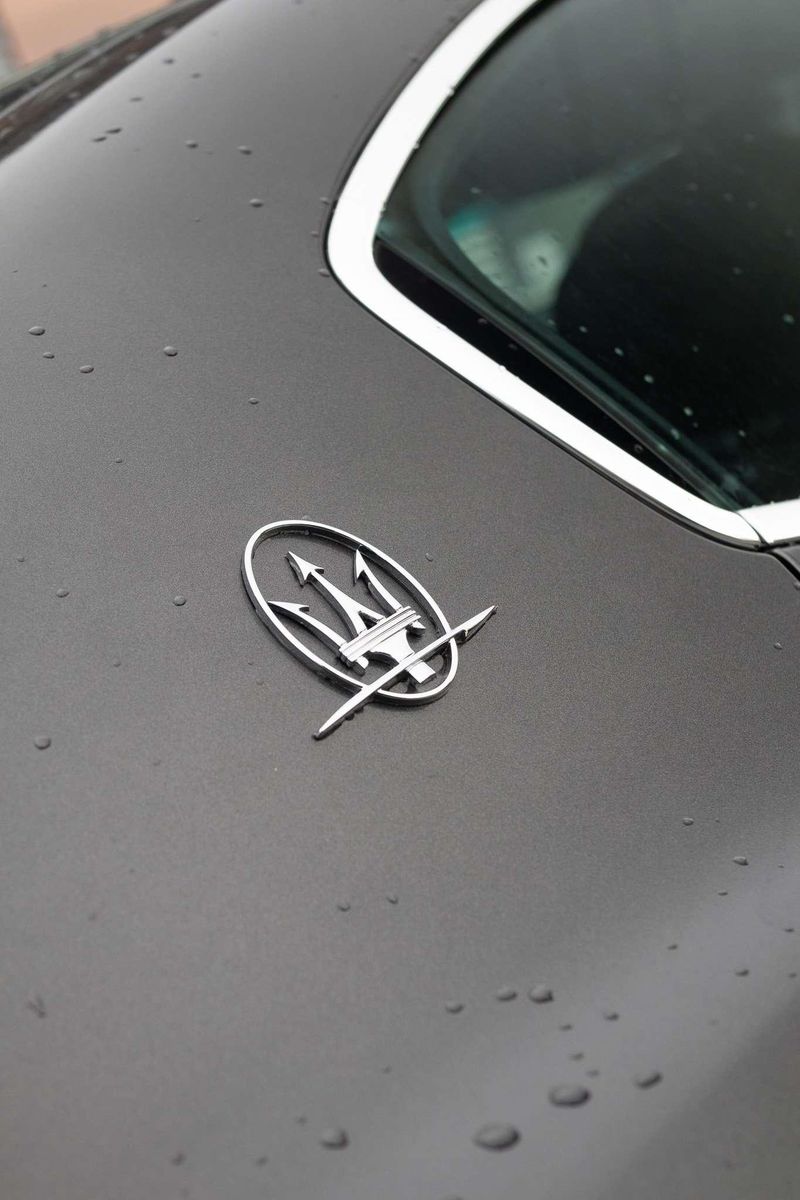 Fahrzeugabbildung Maserati Ghibli 3.0 V6 S Q4 Automatik