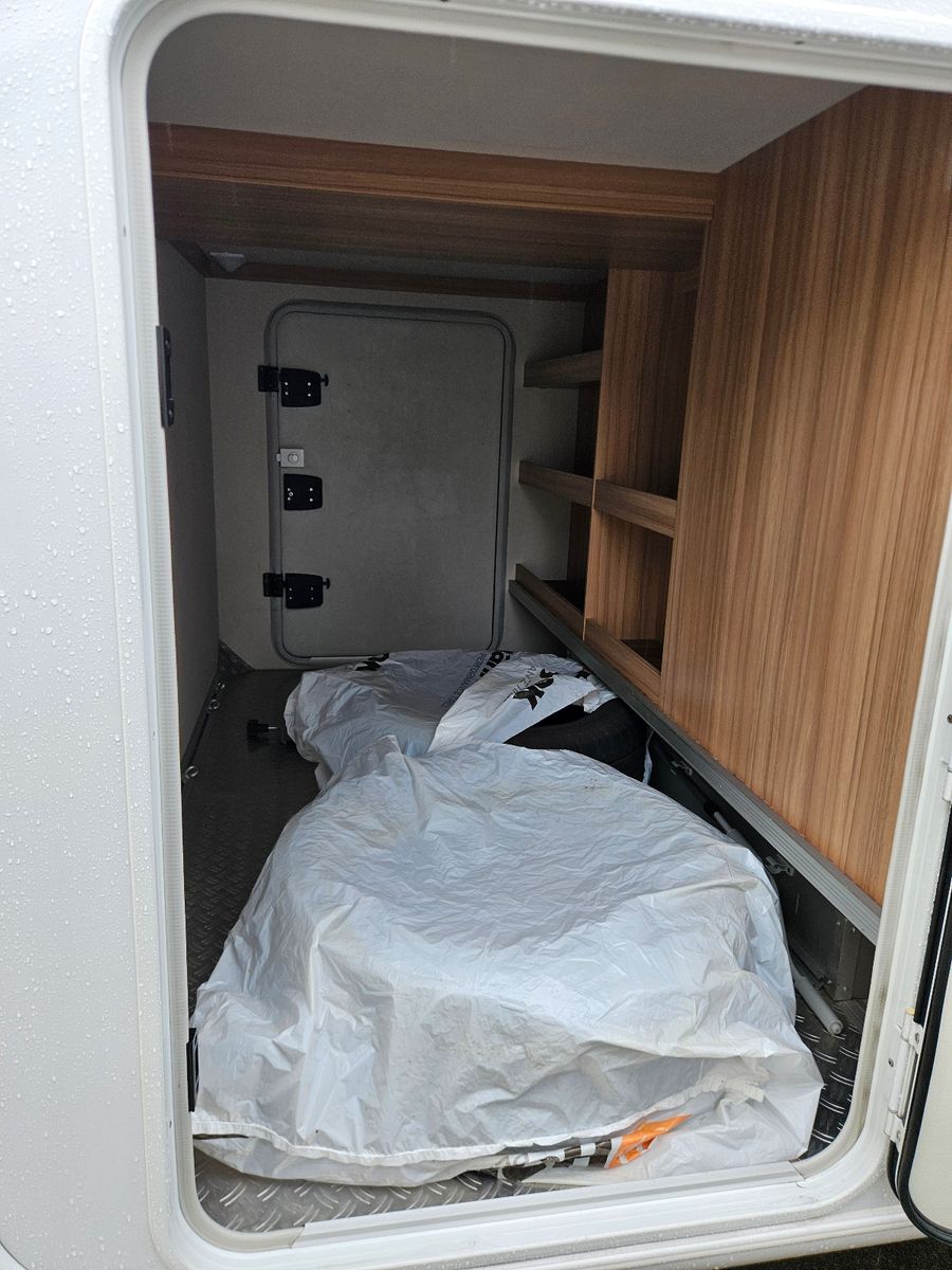 Fahrzeugabbildung Knaus Sun Ti 650 *Vollluft Goldschmitt*