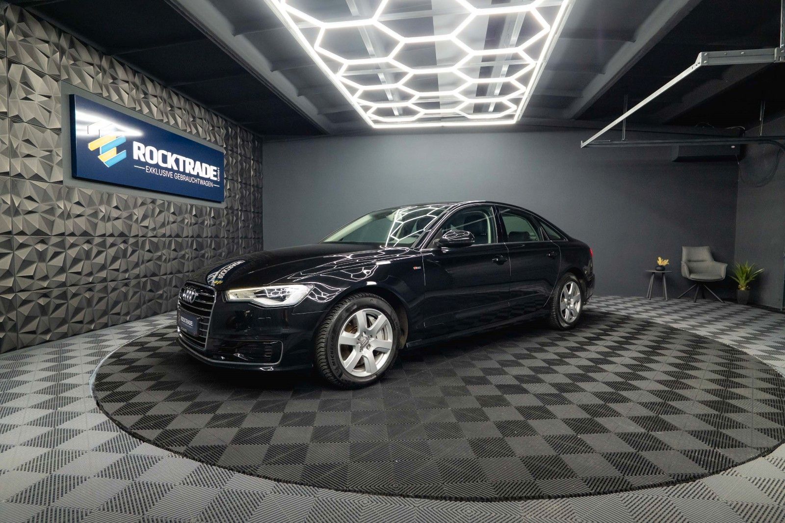 Fahrzeugabbildung Audi A6 Lim. 3.0 TFSI quattro Sport *1.Hand*Facelift*