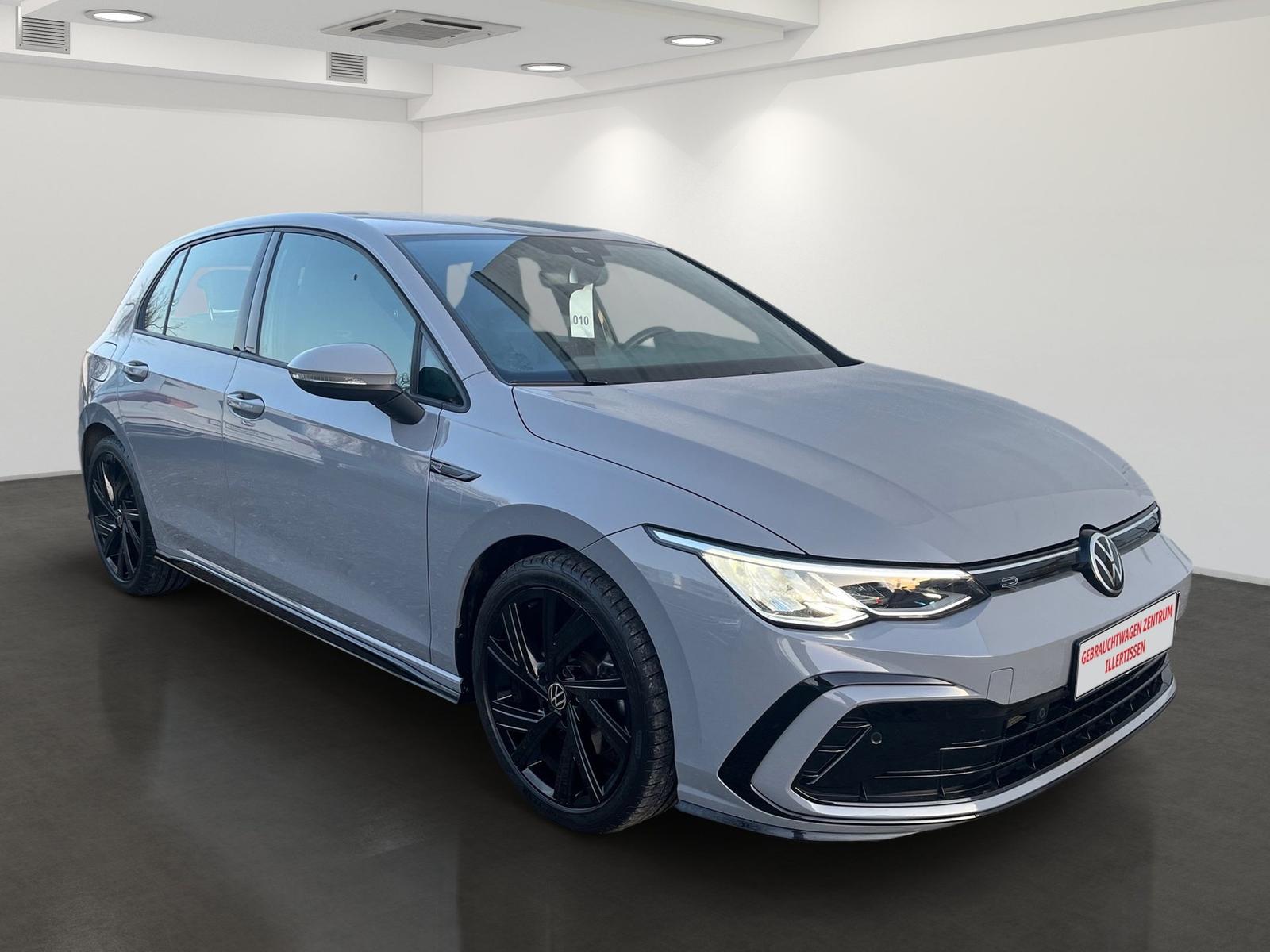Volkswagen Golf VIII 2.0 TSI 4M R-Line *LED*PDC*NAVI*SITZH*