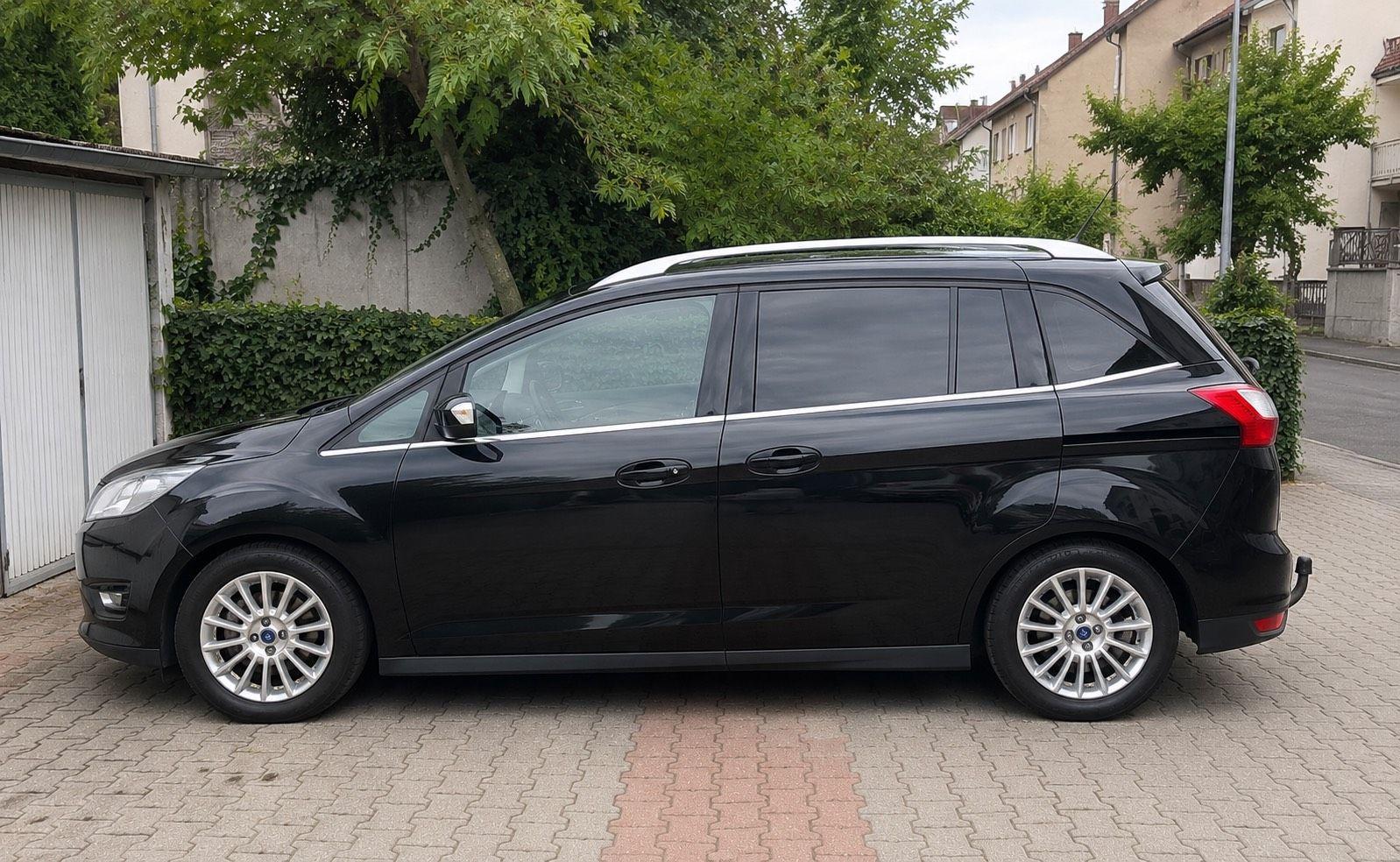 Ford Grand C-MAX 2012 — photo 6