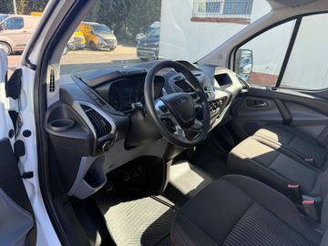 Ford Transit Custom - 12