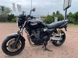 Yamaha XJR 1300