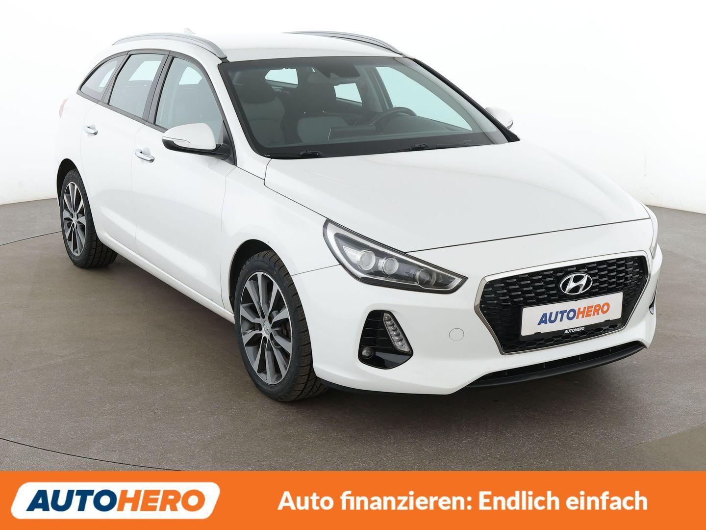 Hyundai i30 1.4 TGDI Trend Aut*NAVI*LED*TEMPO*CAM*PDC*