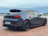 Mazda 3 2.0 SKY.-G M-Hybrid Selection Spoiler BOSE ACC - Mazda 3: Von Privat