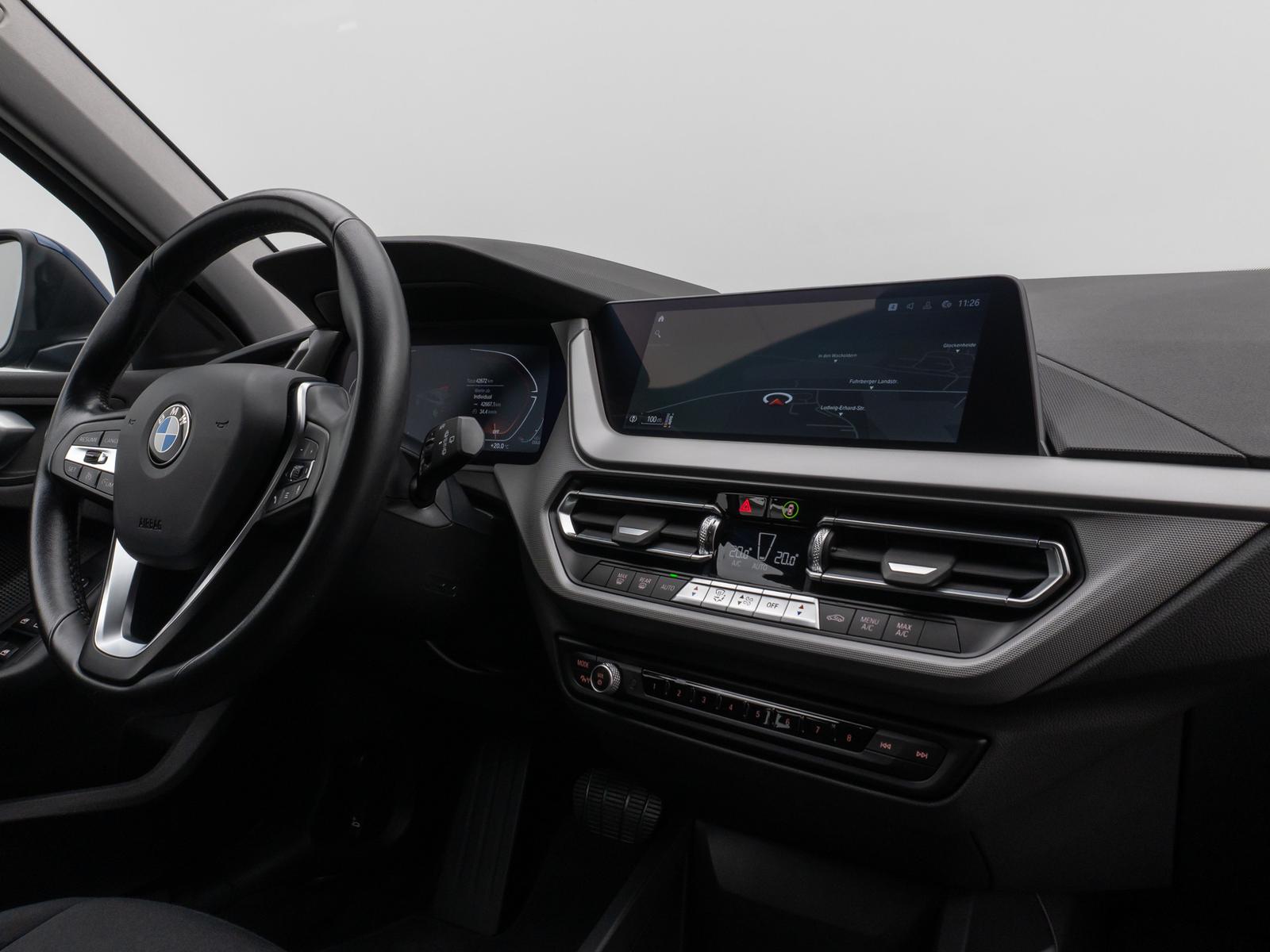 BMW 118i DAB CockPitPro Geschwindigkeitsreg LED PDC