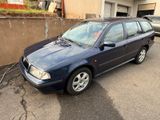 Skoda Oktavia - Skoda Octavia aus 2000