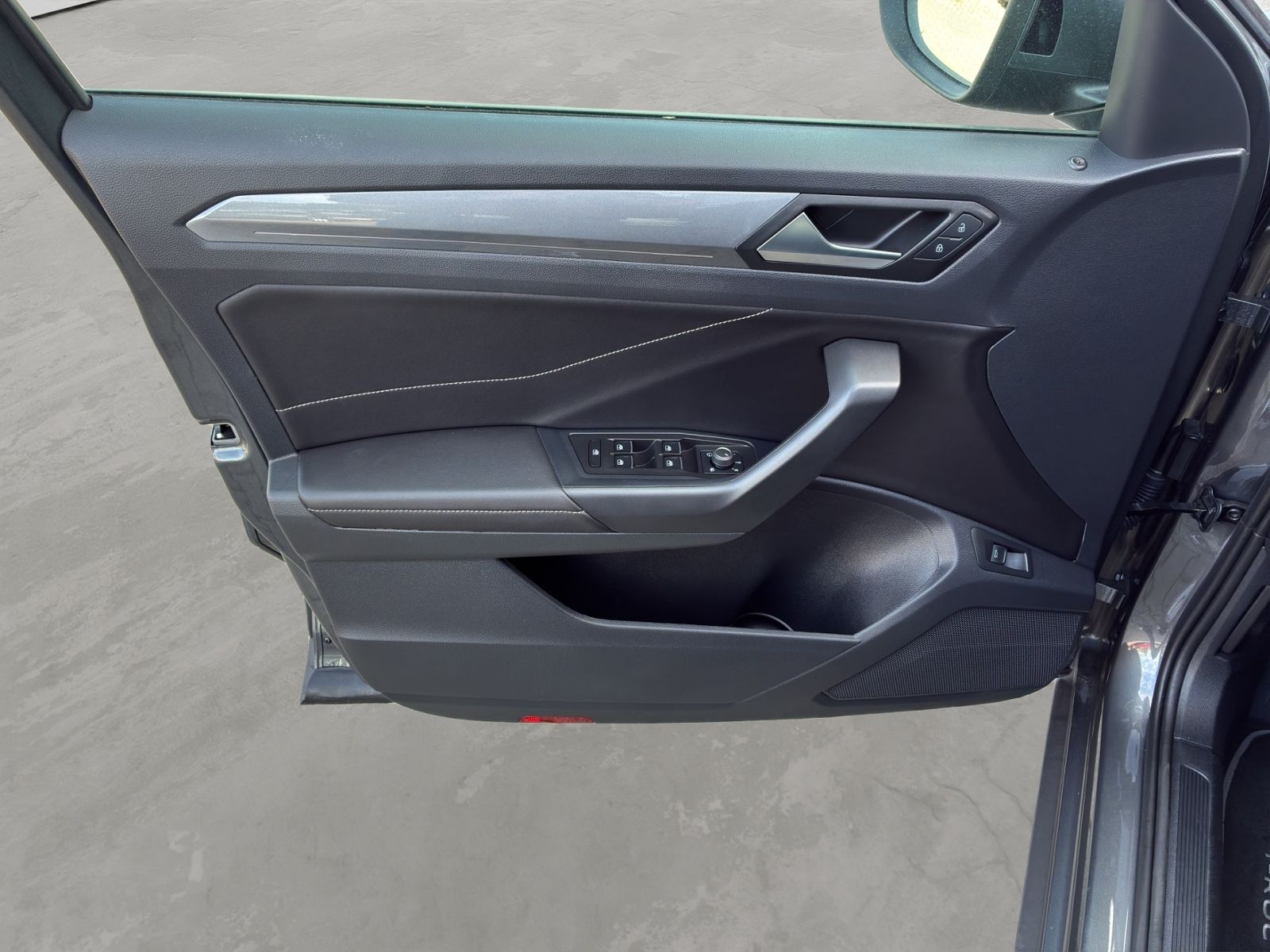 T-Roc 1.5 TSI DSG STYLE *LED+*KEYLESS*IQ.DRIVE*
