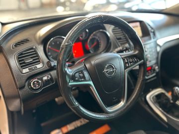 Opel Insignia A Sports Tourer Sport 4x4 *Xenon*1Hand*
