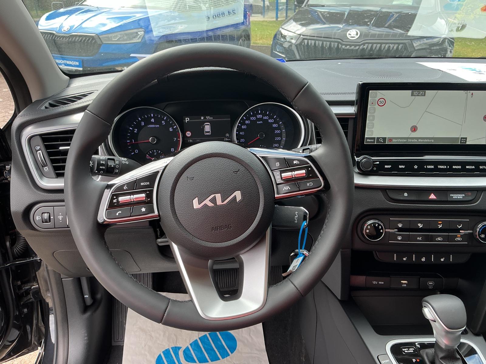Kia cee'd Sportswagon 1.5 T-GDI DCT *NAVI,RFK,SHZ*