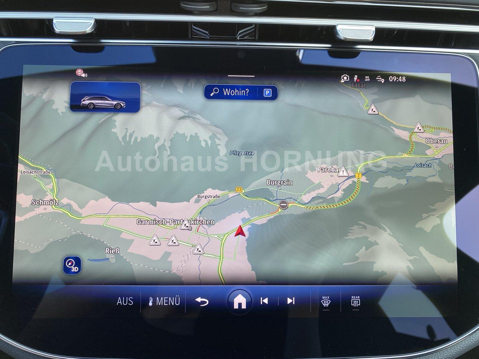 Mercedes-Benz E 220 d T-Modell AMG 360 DISTR AHK PANOSD MEMORY