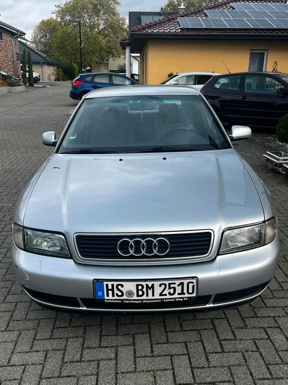Audi 80