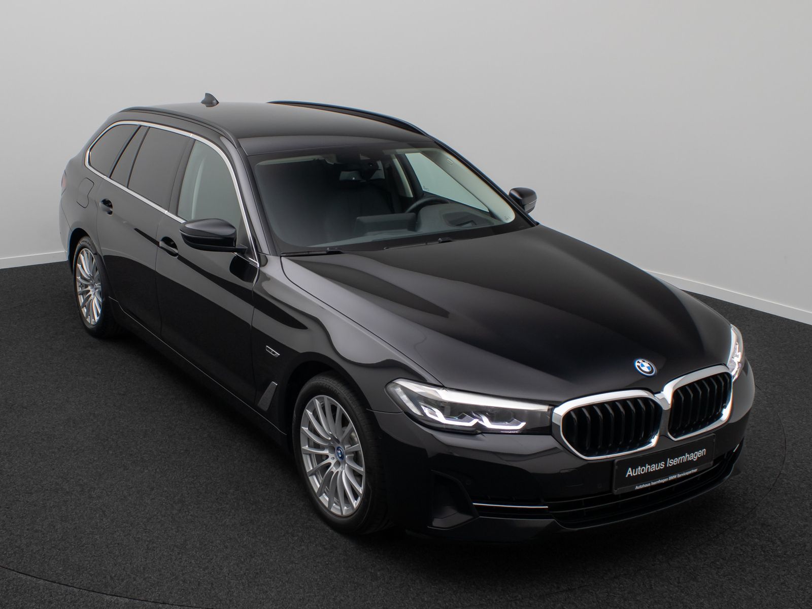 BMW 530e Alarm AHK HUD DAB 4xKlima HiFi Leder Sport imagem 3
