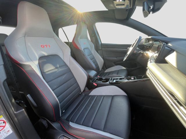 Volkswagen Golf - Bild 4