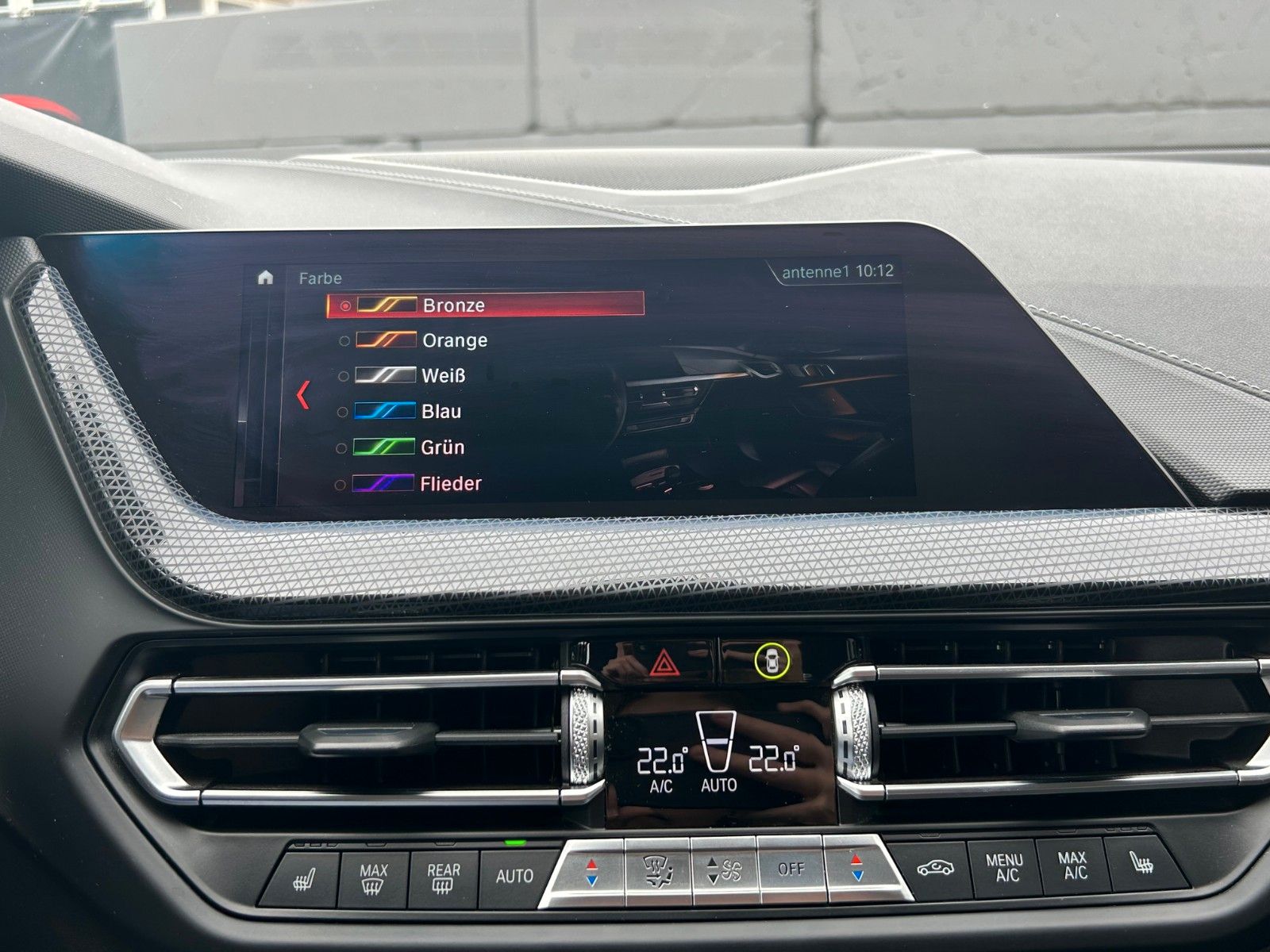 Fahrzeugabbildung BMW 118i Sport Line Kamera Navi SHZ LED GRA Leder